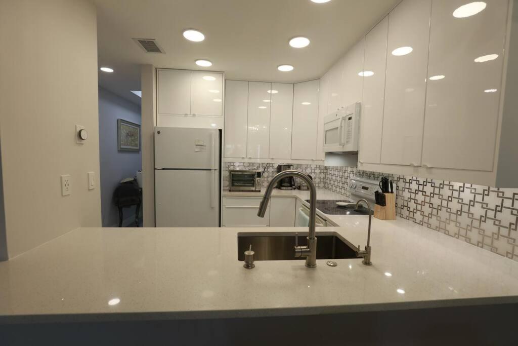 Naples Dream At Wtc With Heated Pool Spa Sauna 7 Bicycles And 3 Mls To Beach Eksteriør billede